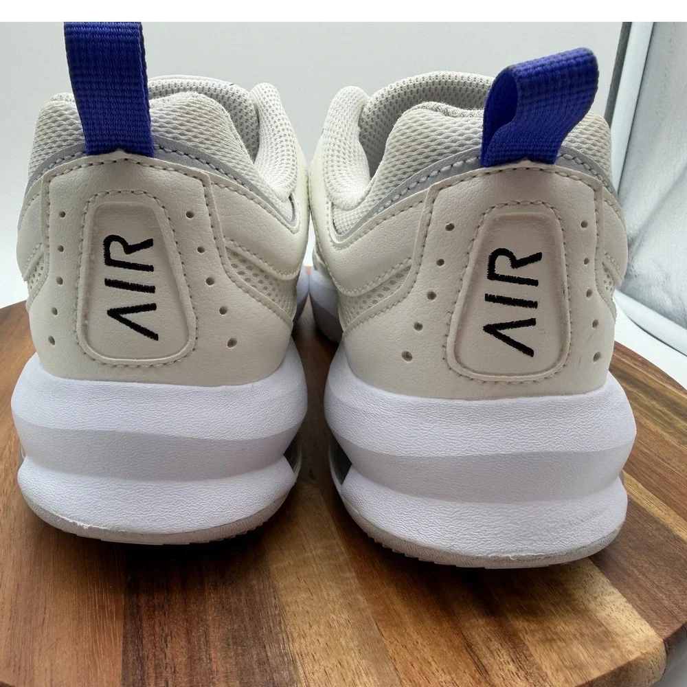Nike Air Max AP‎ 'Summit Women's Size 8 1/2 White Blue 0203